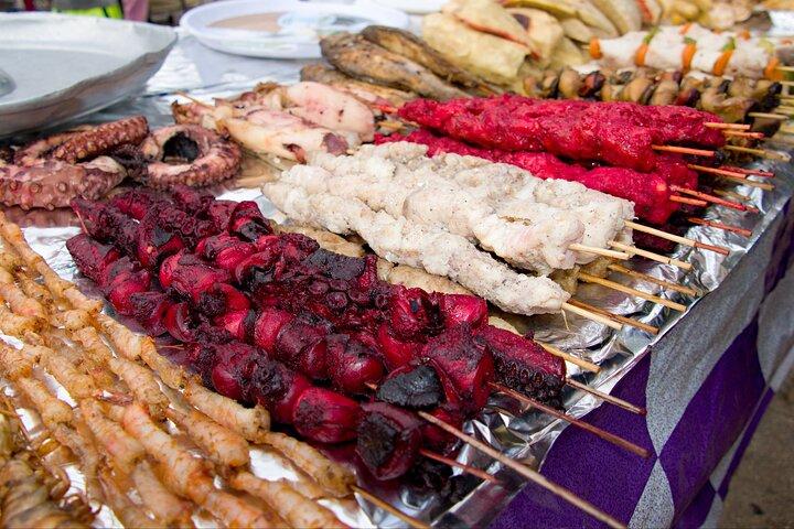 Evening Guided Tour With Local Food (Test of Zanzibar)