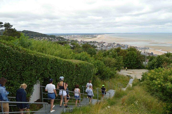 Private Guided Bike Tour of Deauville & Trouville in French