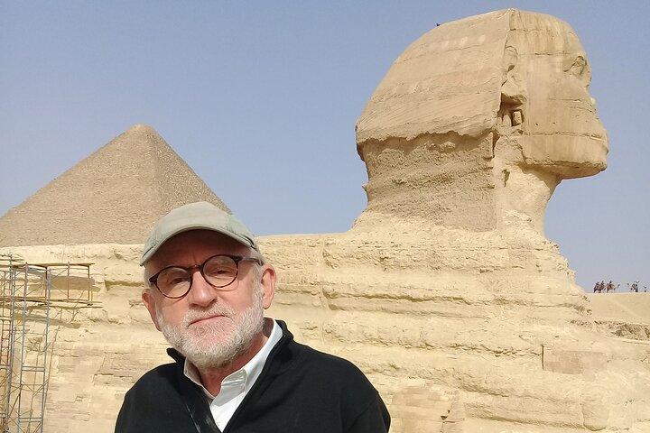 Private Tour Giza Pyramids Sphinx Sakkara and Dahshur Pyramids