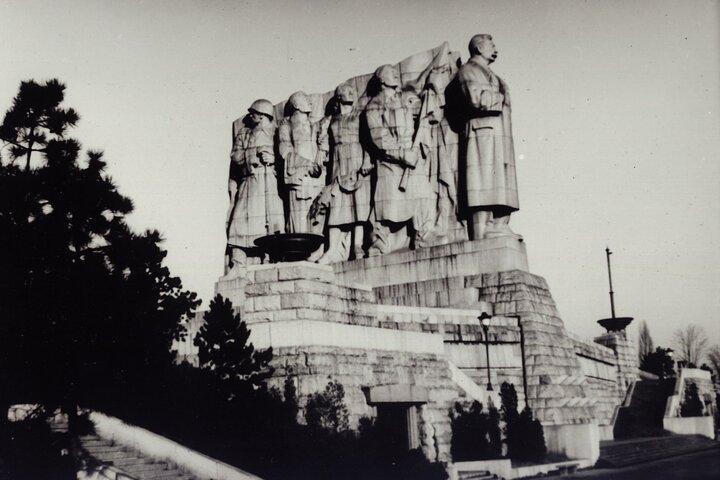 Prague Private Tour and Museum of Communism with transfer
