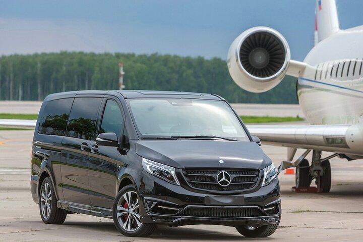 Private Transfer from CDG/ORLY/LBG Airport to Paris (Van-7 Pax)