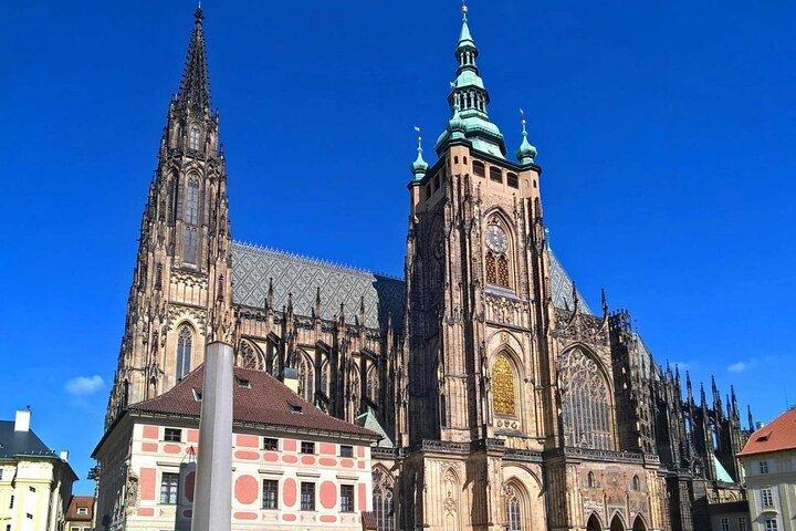 Private Custom Tour: Half-Day Tour of Prague Castle and Old Town