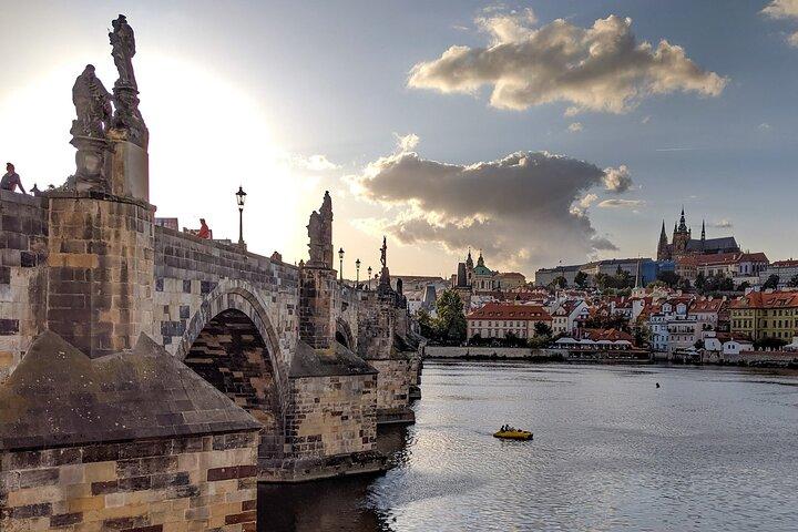 Private Custom Tour: Half-Day Tour of Prague Castle and Old Town