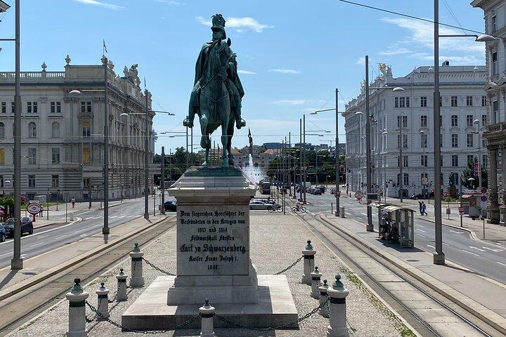 Vienna Secrets Walking Tour to Backyards and Hidden Locations