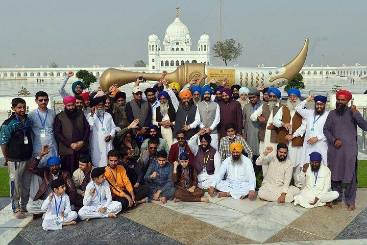 From Lahore: Kartarpur - Gurdwara Darbar Sahib Guided Day Trip