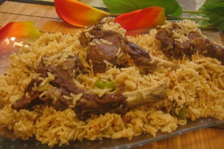 Lahore's Complete Night Food Tour: Local Culinary Experience