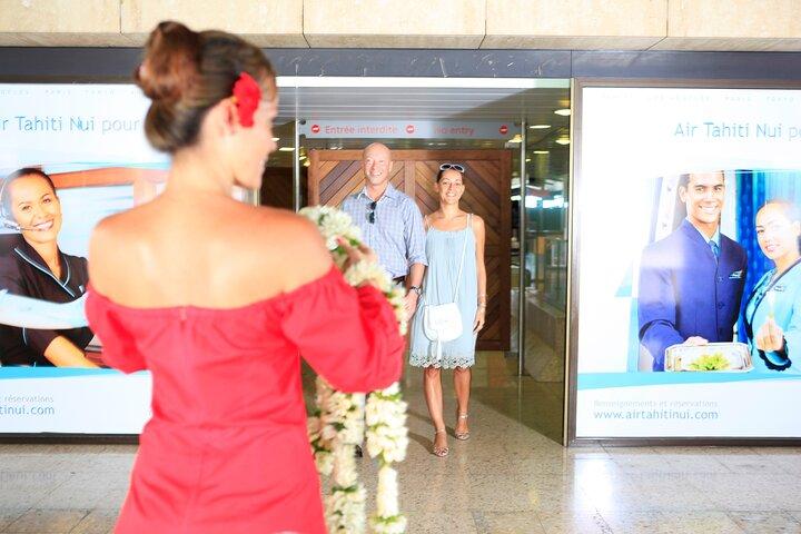 Shared Transfer: Tahiti Airport to Hotel or Cruise Port