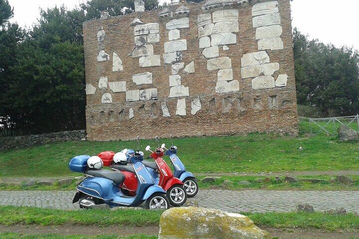 Rome Vespa Primavera 125 cc Rental - 48 Hours Rental