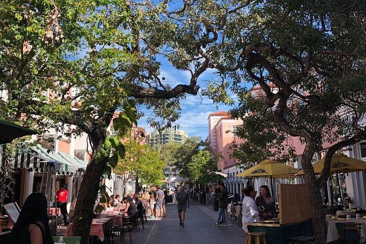 Miami Beach Food and Art Deco Walking Tour