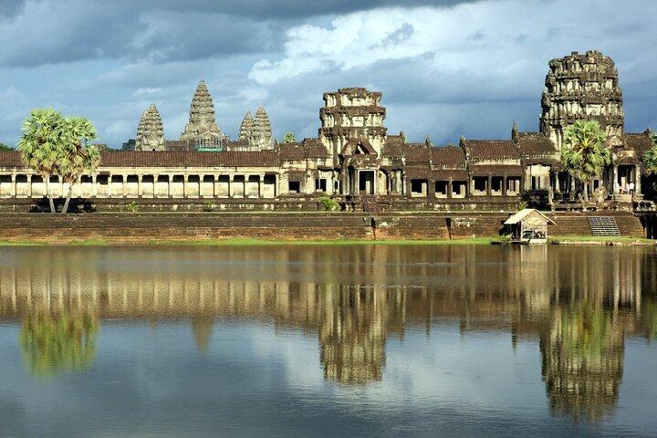 Angkor Wat, Ta Prohm, Angkor Thom, Bayon Temple Day Tour