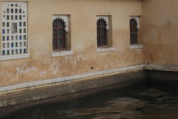 Evening Excursion: Bagore Ki Haveli Dance Show in Udaipur