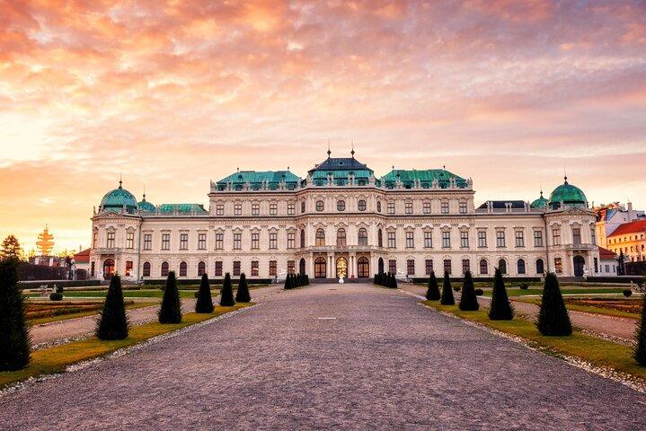 Full-Day Private Trip from Budapest to Vienna
