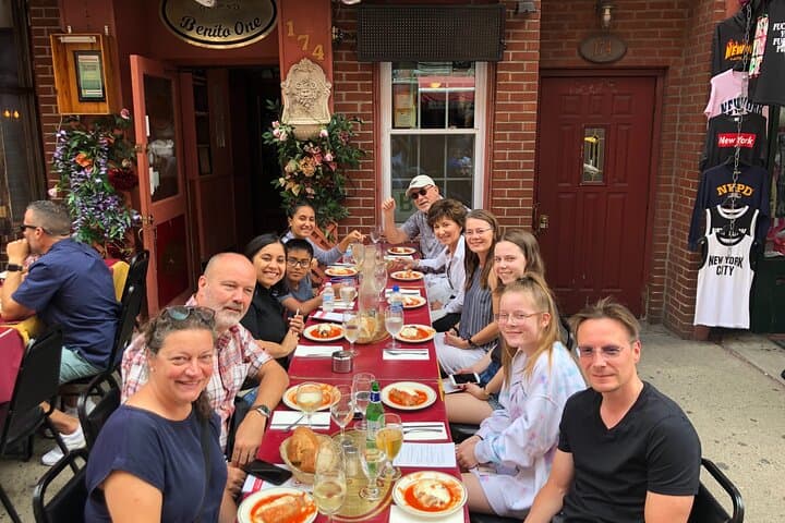Original NYC Guided Food Tour of Chinatown and Little Italy