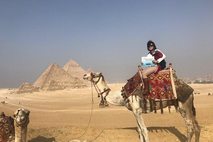 Private Day Tour to Giza Pyramids, sphinx, Sakkara & Dahshur