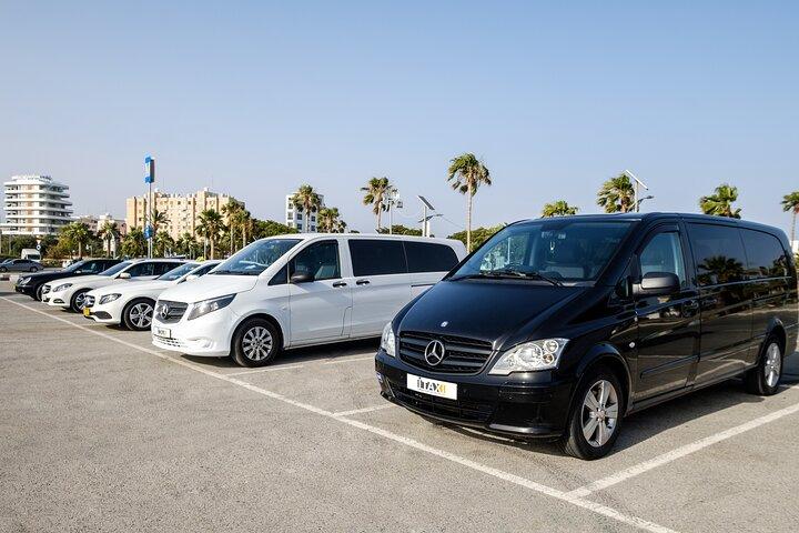 Private Transfer: Larnaca Airport to Protaras 1-14 pax