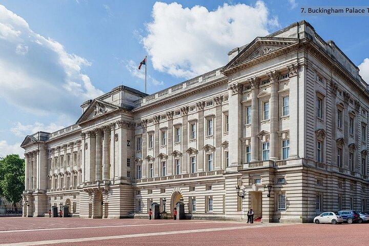 The Crown British Royalty Walking Tour