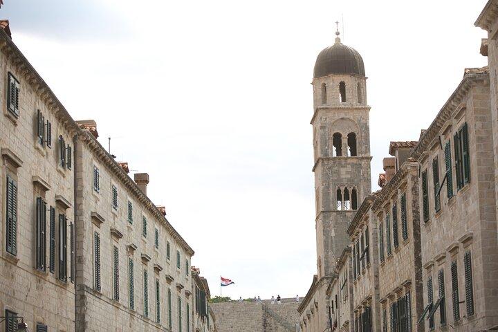 Dubrovnik Old Town Walking Tour and Cruise with Karaka