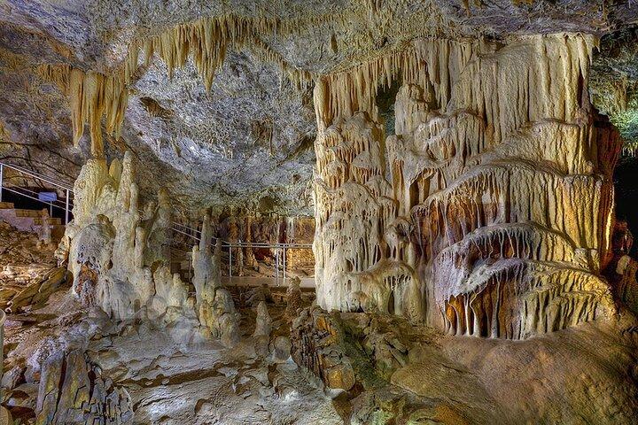 The Top Kalavryta, Rack Railway & Cave of Lakes Private Tour from Athens