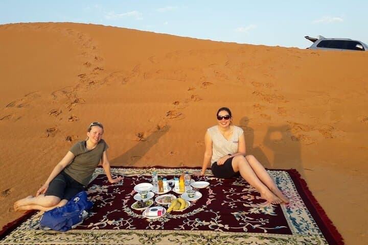 Sunrise Early Morning Desert Safari with Refreshments
