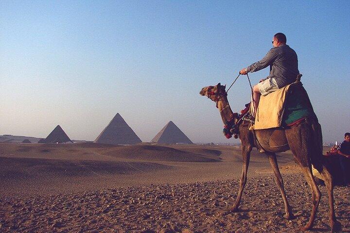 Giza Pyramids: Half-Day Tour & 1-Hour Camel Trek