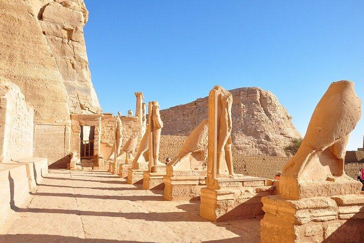 Private Day Tour to Abu Simbel via Aswan