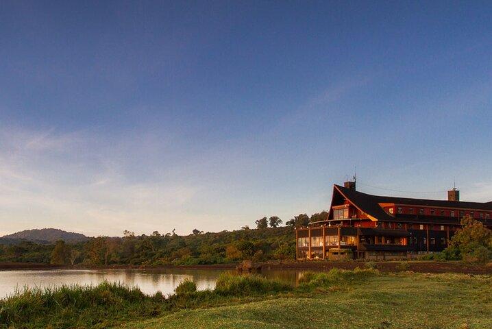 5- Days Safari to Maasai Mara, Lake Nakuru and Aberdares National Park