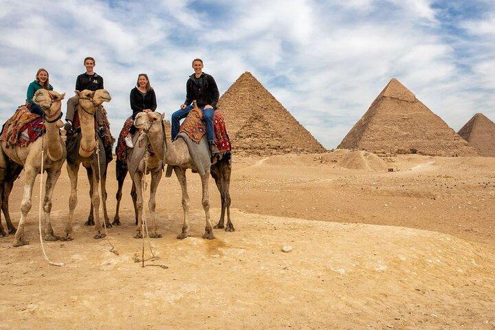 Giza Pyramids: Half-Day Tour & 1-Hour Camel Trek