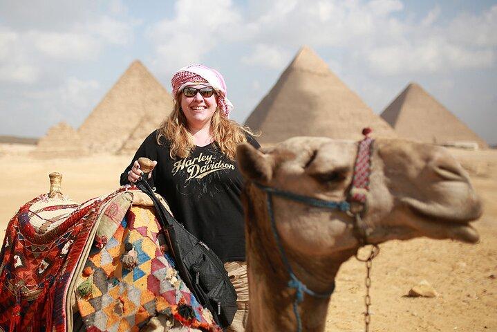 Tour to Giza Pyramids and Sphinx