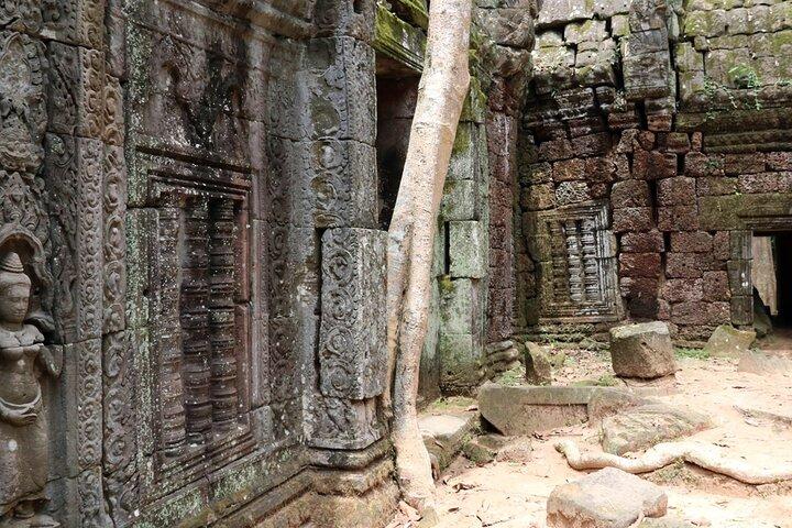 By Jeep to Banteay Srey & Ta Nei
