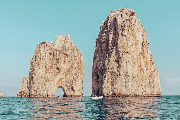 Private Boat Tour of Capri