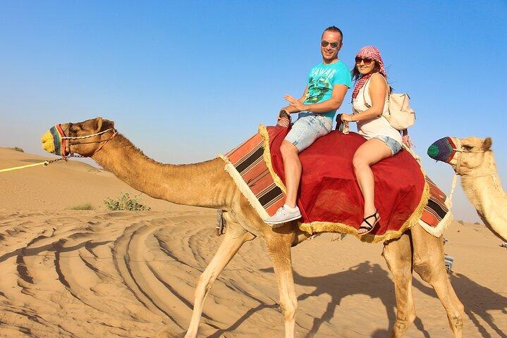 4Hrs Dubai Morning Private 4x4 Jeep Red Desert Safari &Camel Ride