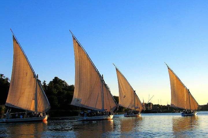 7 days Tour to Cairo, Aswan, Luxor in a Nile Cruise by Flight