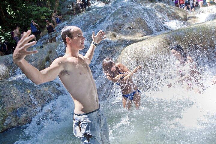Dunn's River Falls & Luminous Lagoon Guided Tour from Montego Bay