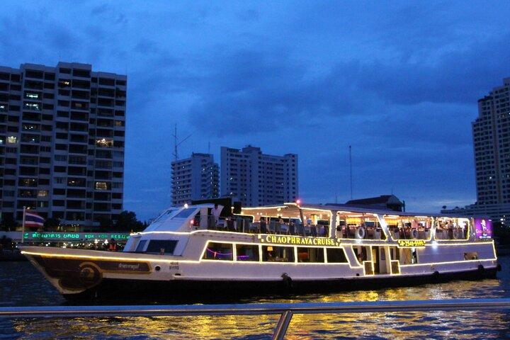 Chao Phraya Dinner Cruise: Buffet, Entertainment & Landmarks