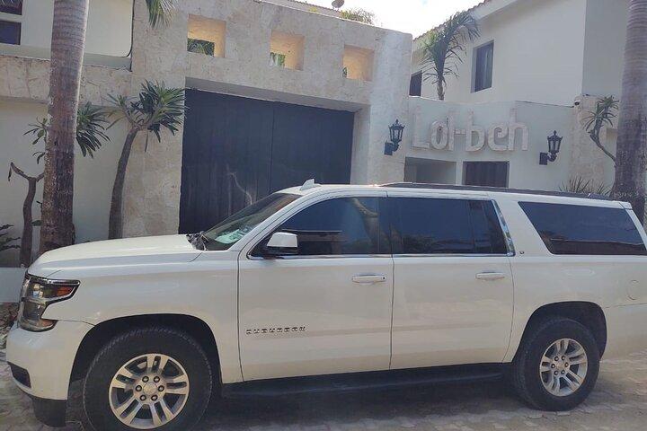 Puerto Morelos Luxury Transportation From & To Cancun Airport