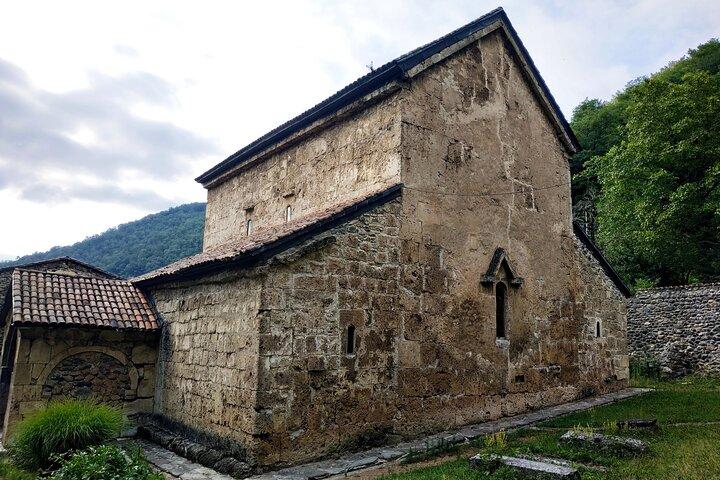 Tour to Tskaltubo Resort from Tbilisi (Prometheus Cave, Park, Museum, Bathhouse)