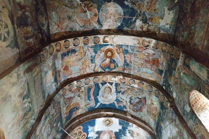 Tour to Tskaltubo Resort from Tbilisi (Prometheus Cave, Park, Museum, Bathhouse)
