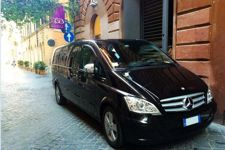Private Transfer from Accommodation in ROME to Accommodation in CORTONA