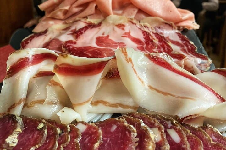 Private Tour: Naples Food Tasting Tour by Vintage Fiat 500/600