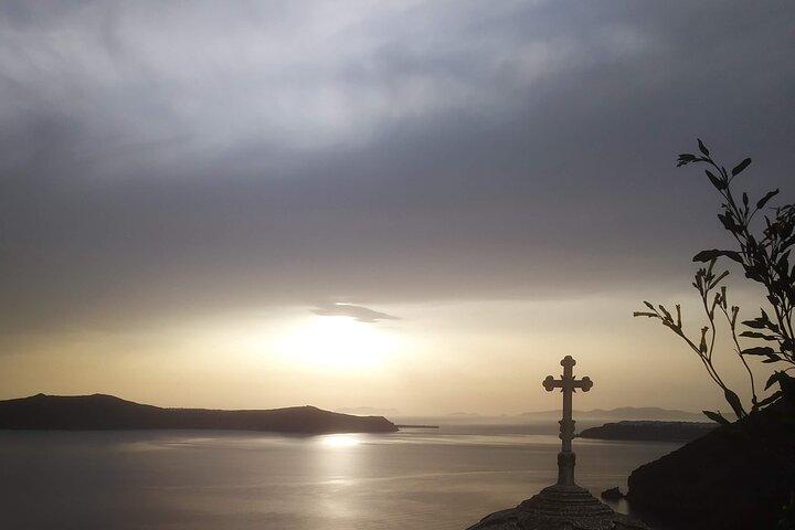Santorini Private Transportation To All Destinations
