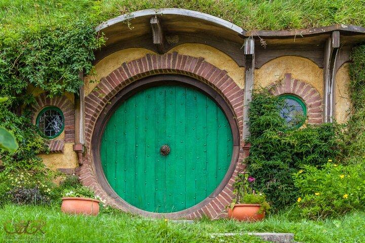 Hobbiton Movie Set Shore Excursion from Tauranga (6 Hours)