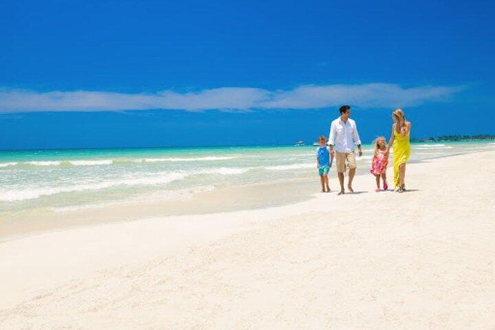 Negril Day Trip to Seven Mile Beach & Rick's Cafe w/Admission from Montego Bay