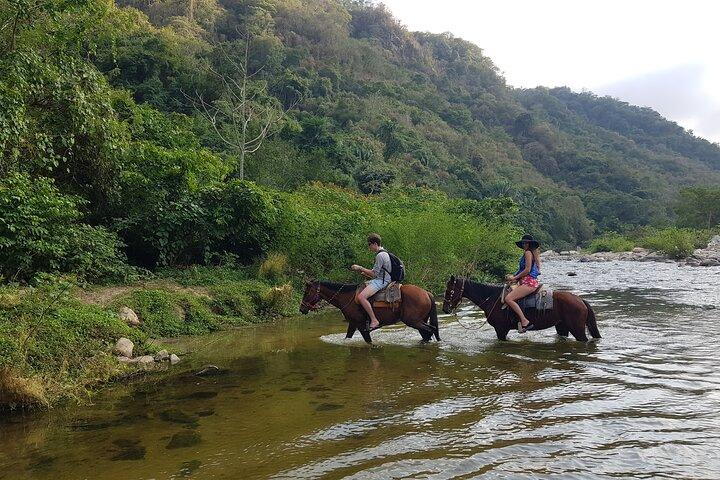 Horseback Riding Tour to Natural Hot Springs in Puerto Escondido