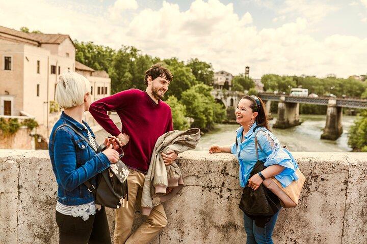 Rome Like a Local: Private & Custom Walking Tour with a Guide