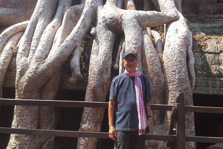 1-Day private Angkor Temple Tour with Sun Rise by Tuk Tuk from Siem Reap