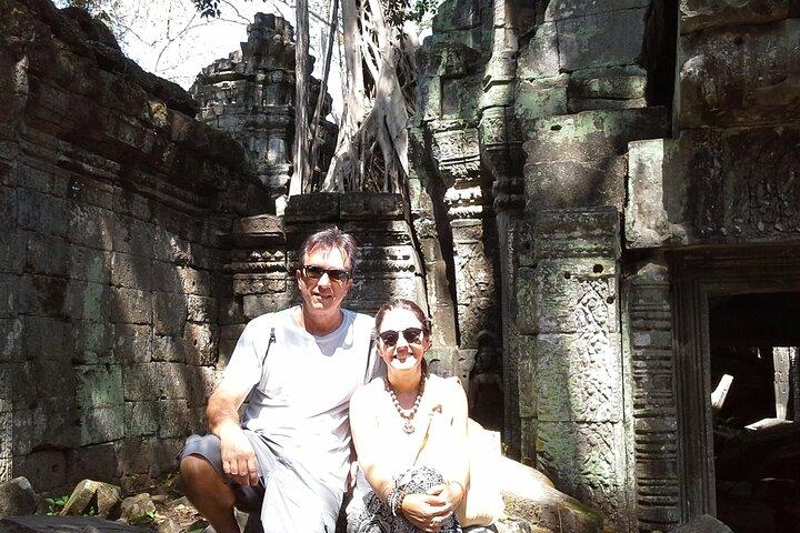 1-Day Private Angkor Temple Tour by Tuk Tuk from Siem Reap