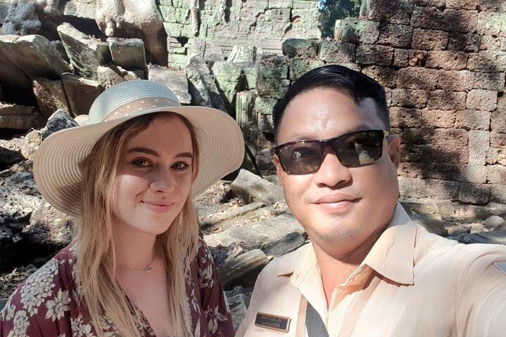 Full-Day private Tour with Sun Rise in Lost City & Angkor Wat from Siem Reap