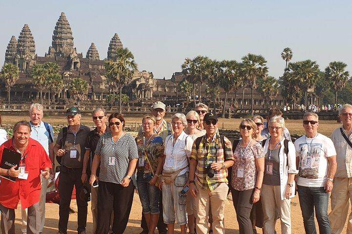 Full-Day private Tour in Lost City & Angkor Wat from Siem Reap