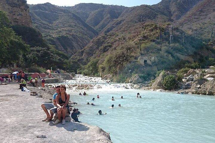 One day tour to the Tolantongo Caves