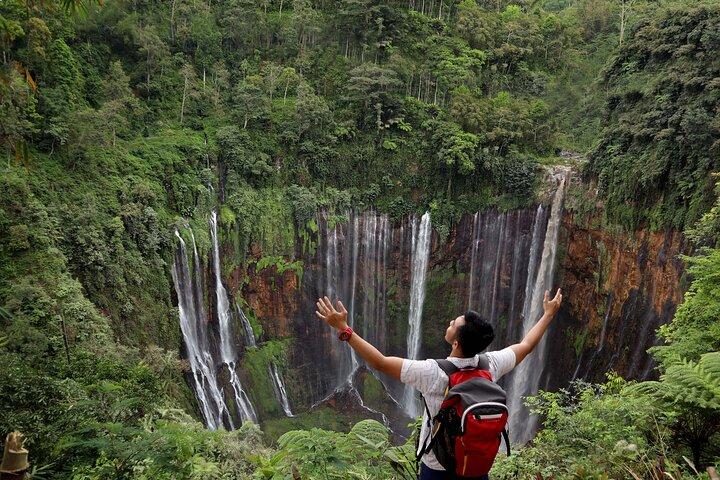 1 Day - Tumpak Sewu, Kapas Biru Waterfall, Goa Tetes cave* Tour // 07:30 - 17:00